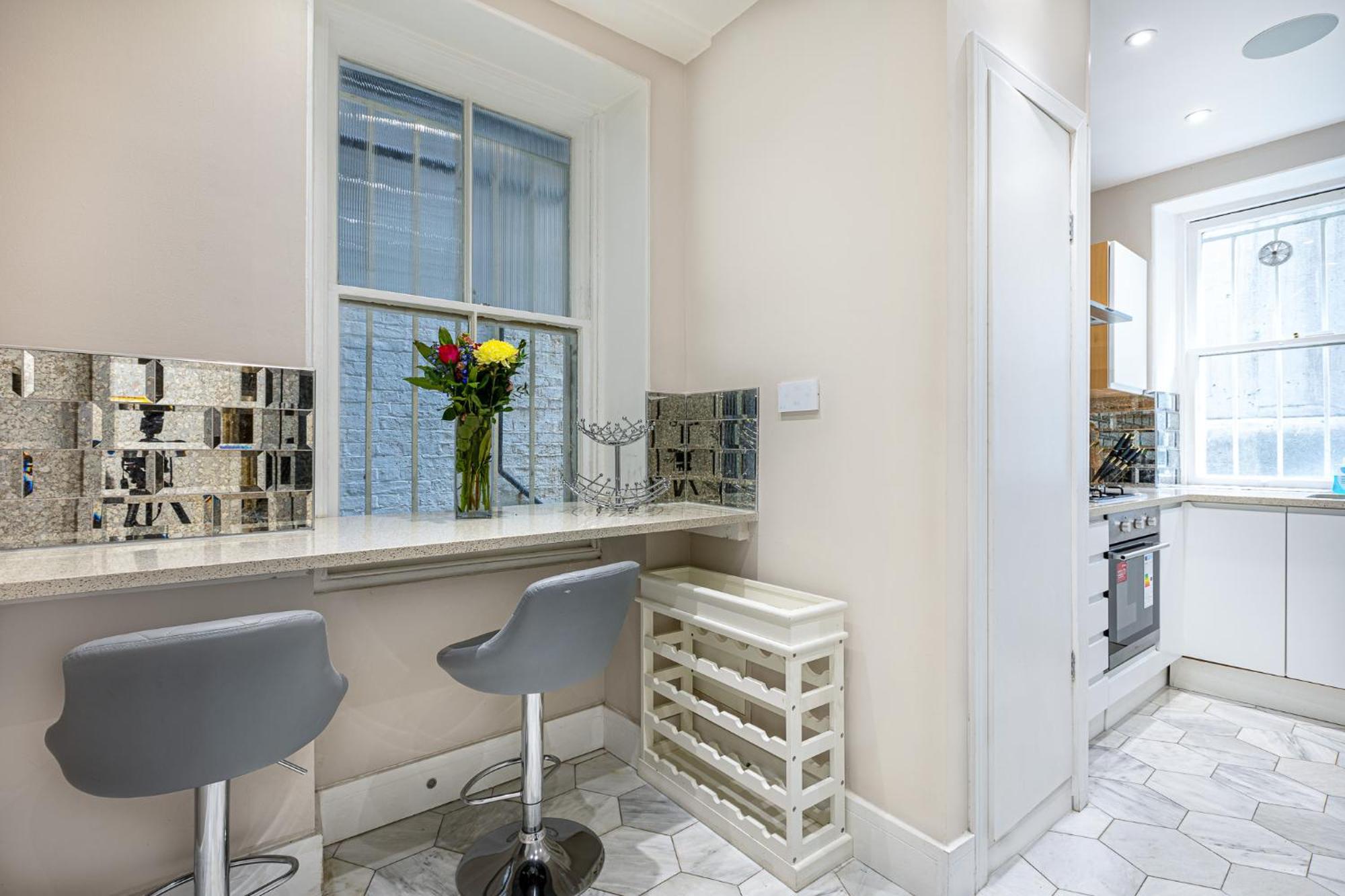 Modern 4 Bdr 3 Bth Apt Minutes From Edgware Road London Exterior foto